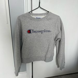 Women’s Champion Pullover Sweater